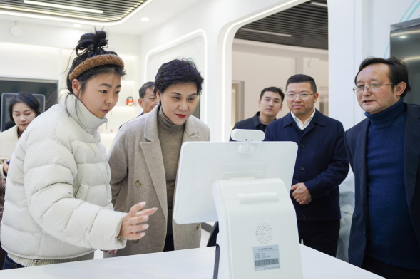 州委常委、州委統(tǒng)戰(zhàn)部部長(zhǎng)郭玲深入湖北恩施學(xué)院調(diào)研指導(dǎo)