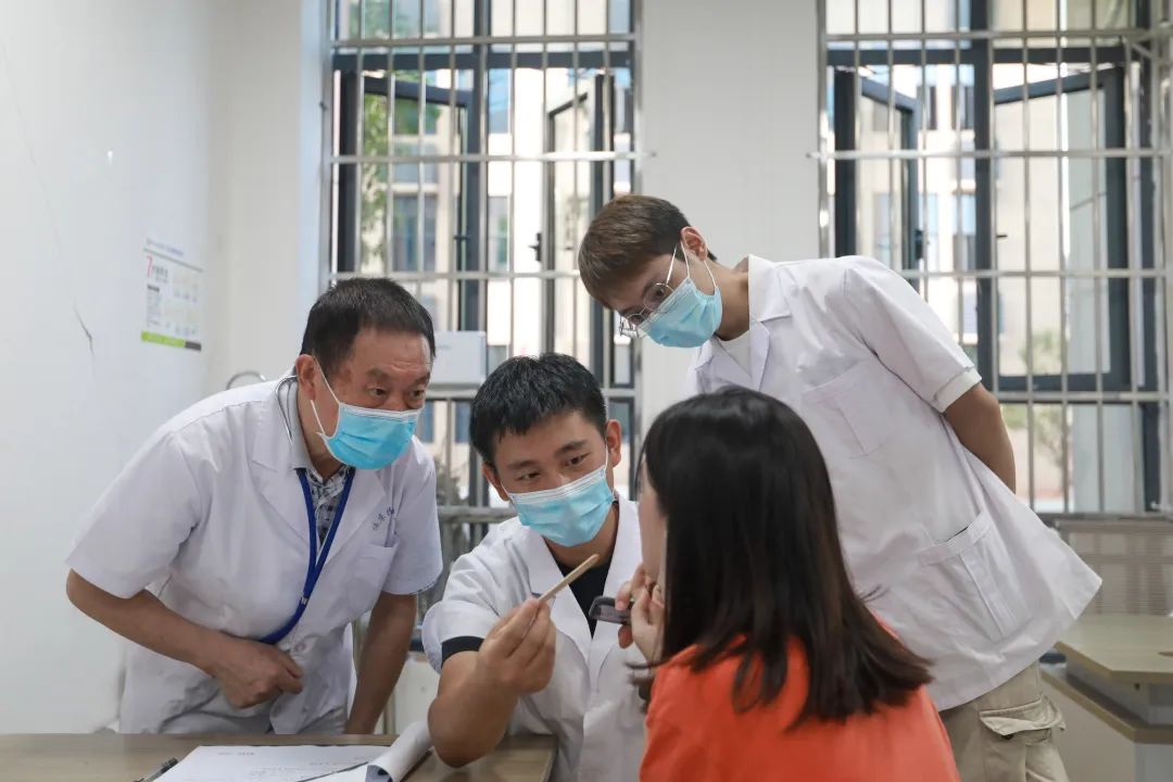 “疫”線有你,何懼風(fēng)雨! “疫”線有你,何懼風(fēng)雨!