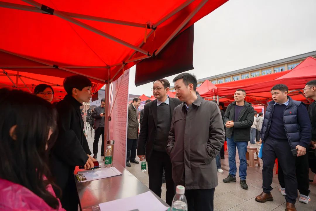 搭橋梁,促就業(yè)|我校2023屆畢業(yè)生春季就業(yè)大型供需見面會(huì)順利舉辦 搭橋梁,促就業(yè)|我校2023屆畢業(yè)生春季就業(yè)大型供需見面會(huì)順利舉辦