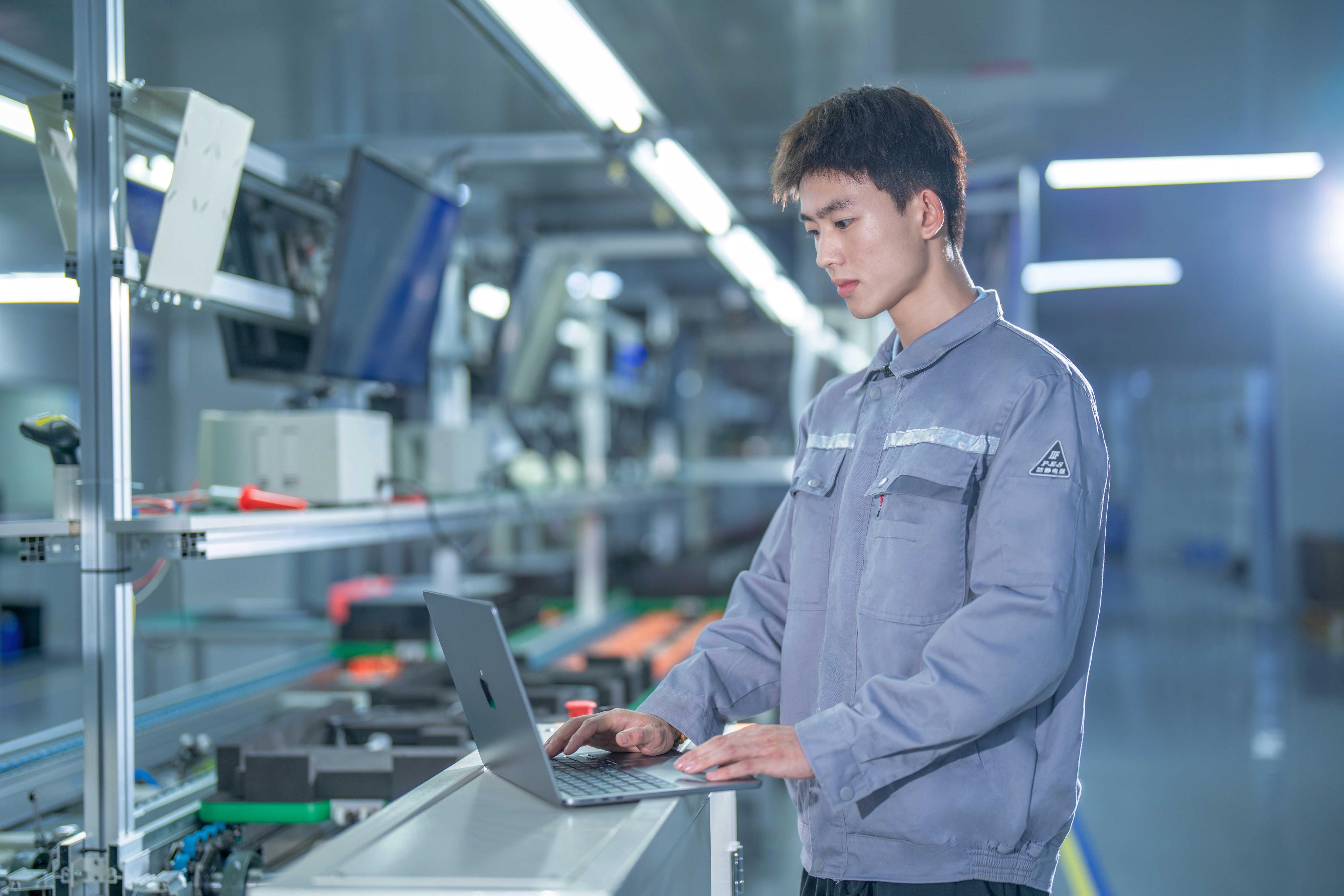 智能制造產(chǎn)業(yè)學(xué)院