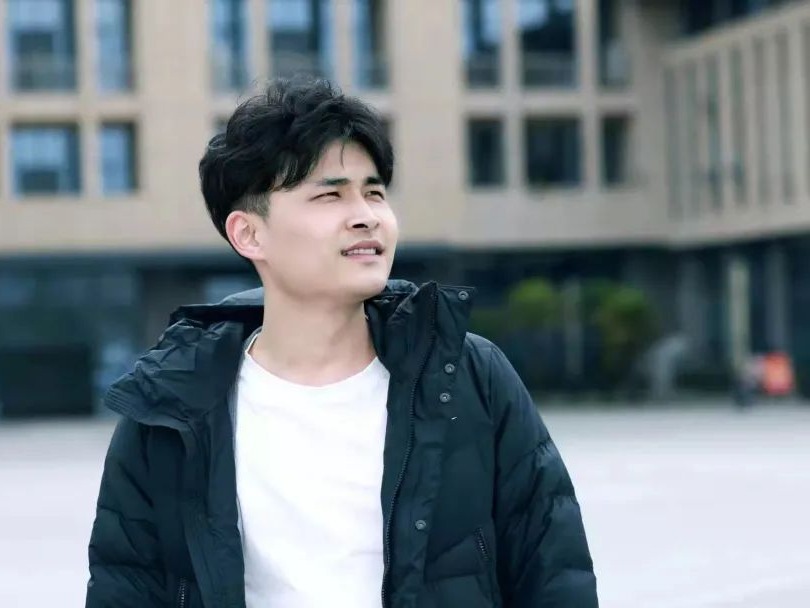 最美恩施院人:侯滔——彩練當(dāng)空舞 守持日日新