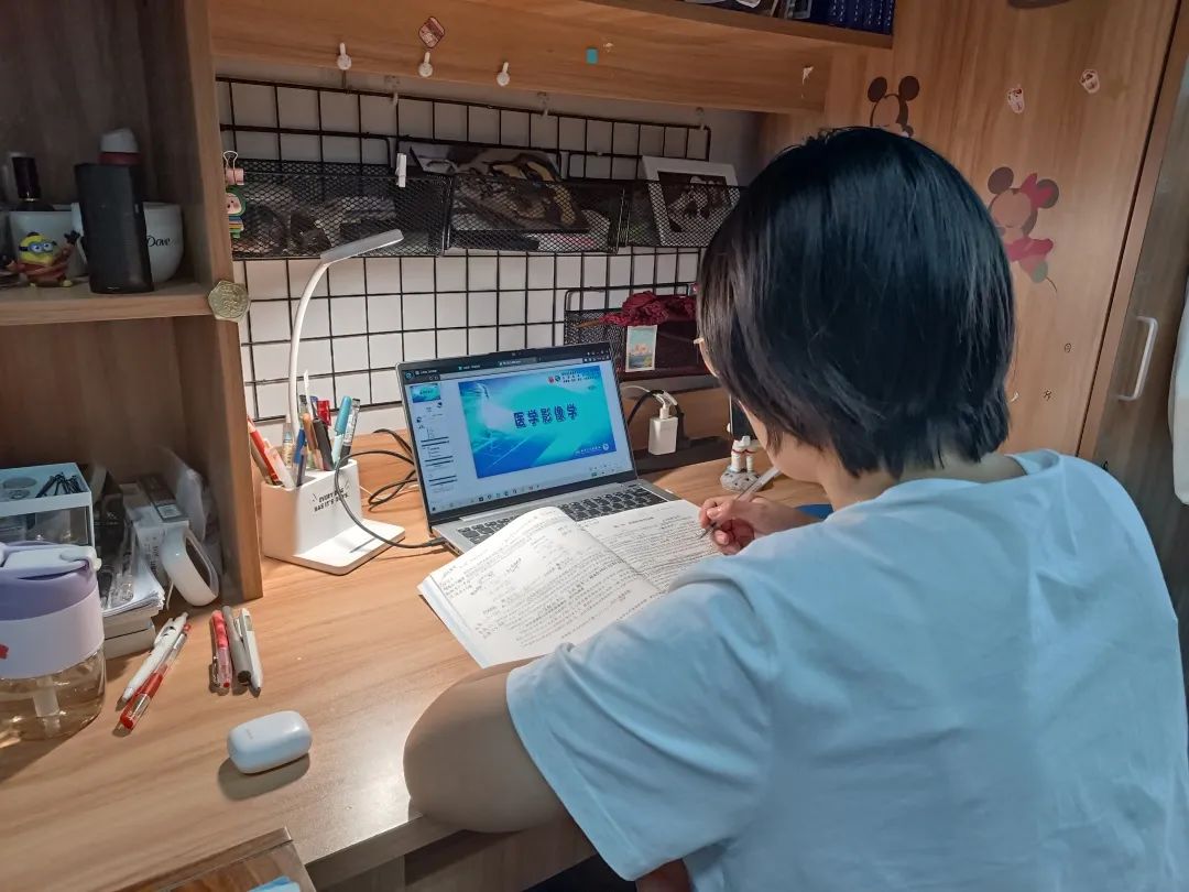 “疫”線有你,何懼風(fēng)雨! “疫”線有你,何懼風(fēng)雨!