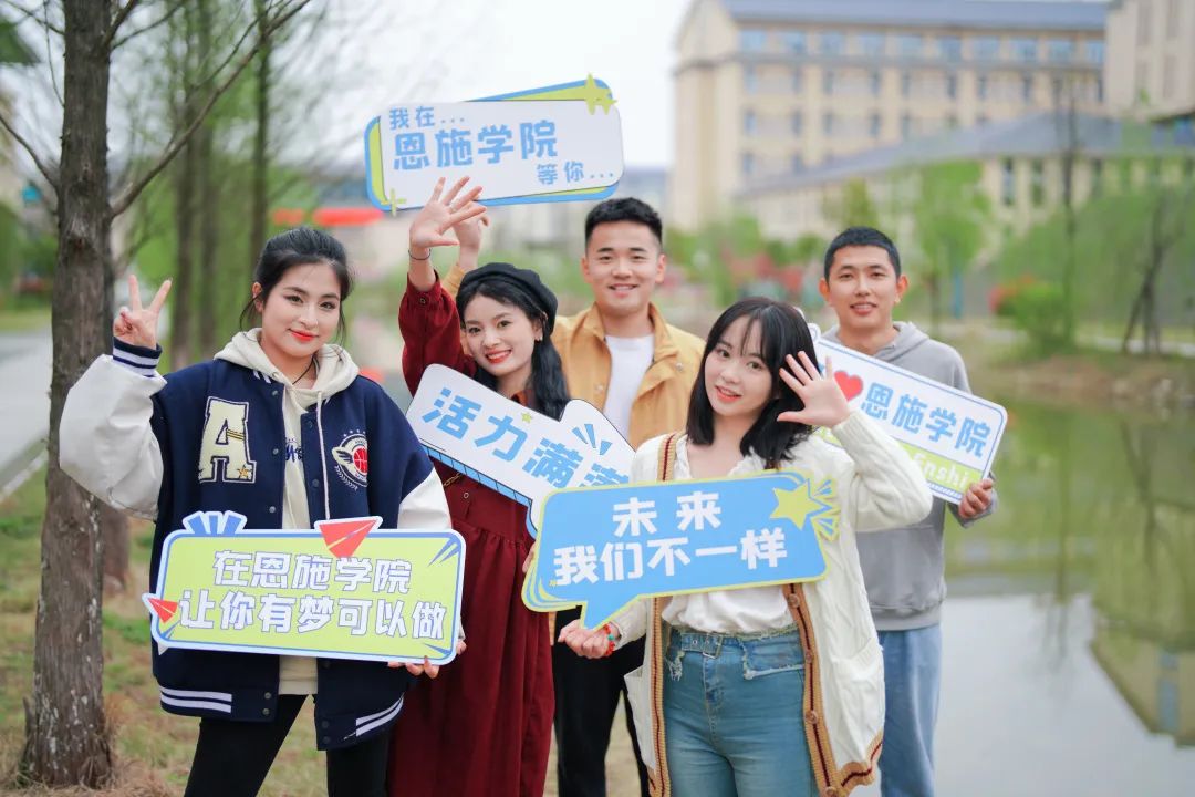 @2022級(jí)全體新生,報(bào)到時(shí)間已確定! @2022級(jí)全體新生,報(bào)到時(shí)間已確定!