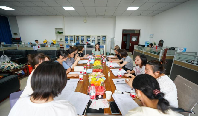 【榜樣引領(lǐng)】 感謝你們?yōu)楹倍魇W(xué)院教學(xué)工作的默默付出