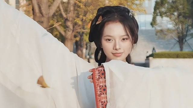 轉(zhuǎn)眼夏天成了故事秋天成了風(fēng)景 #東方美學(xué) #古風(fēng)舞蹈 #大學(xué)